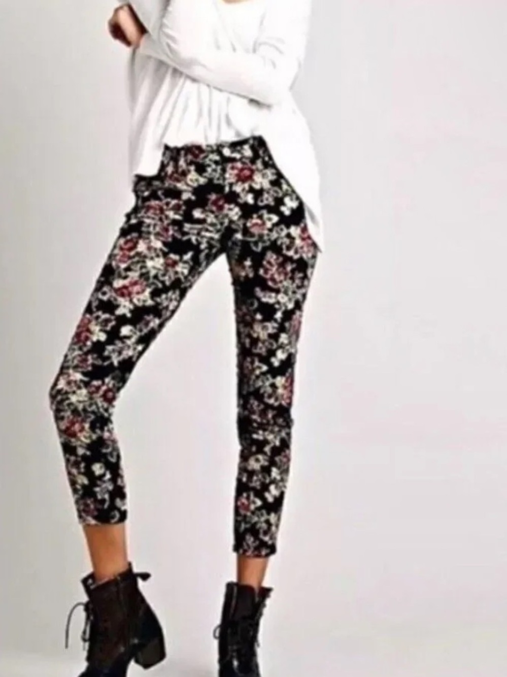 Free People Black Floral Ankle velvet Crop Pants